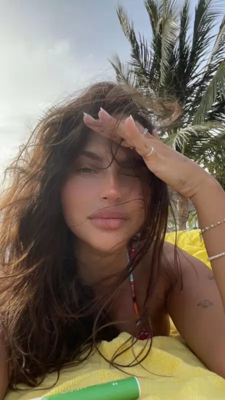 I am a new model and wanna be famous