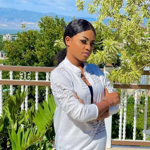Black single escort in US new tour