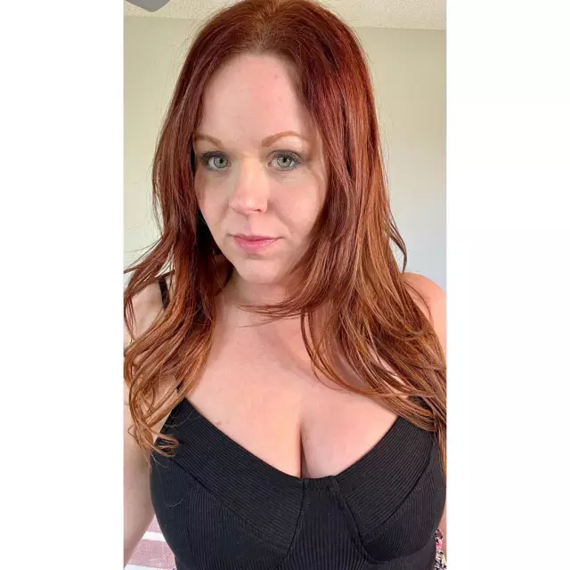   I will give you my full Handjob,Bj,Massage,Doggy,,69,Fingering,Cum in my face  ,cum in my mouth  ,Kissing   ,GFE, Deep