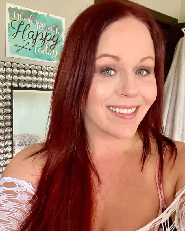   I will give you my full Handjob,Bj,Massage,Doggy,,69,Fingering,Cum in my face  ,cum in my mouth  ,Kissing   ,GFE, Deep