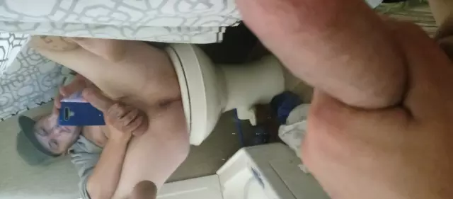 Looking to be anal molested fisted till i prolapse