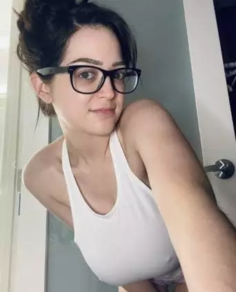 Im available for hook up service both incall and outcall mature mind only 