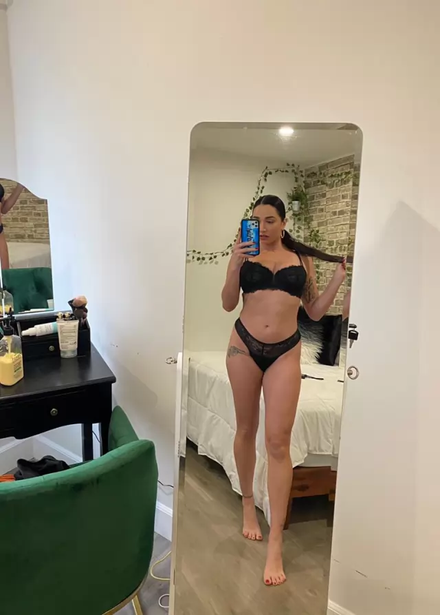 I will give you my full Handjob, Bj, Massage, Doggy, , 69, Fingering, Cum in my face  , cum in my mouth  , Kissing   , G