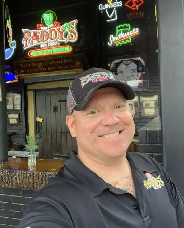 Looking for a serious relationship with a woman from the age 40-60