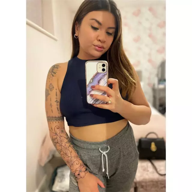 Looking for a sugar daddy in US