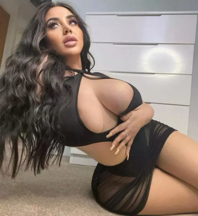 Im Available To Meet up Now for all sexual fantasies 251 225-8xxx