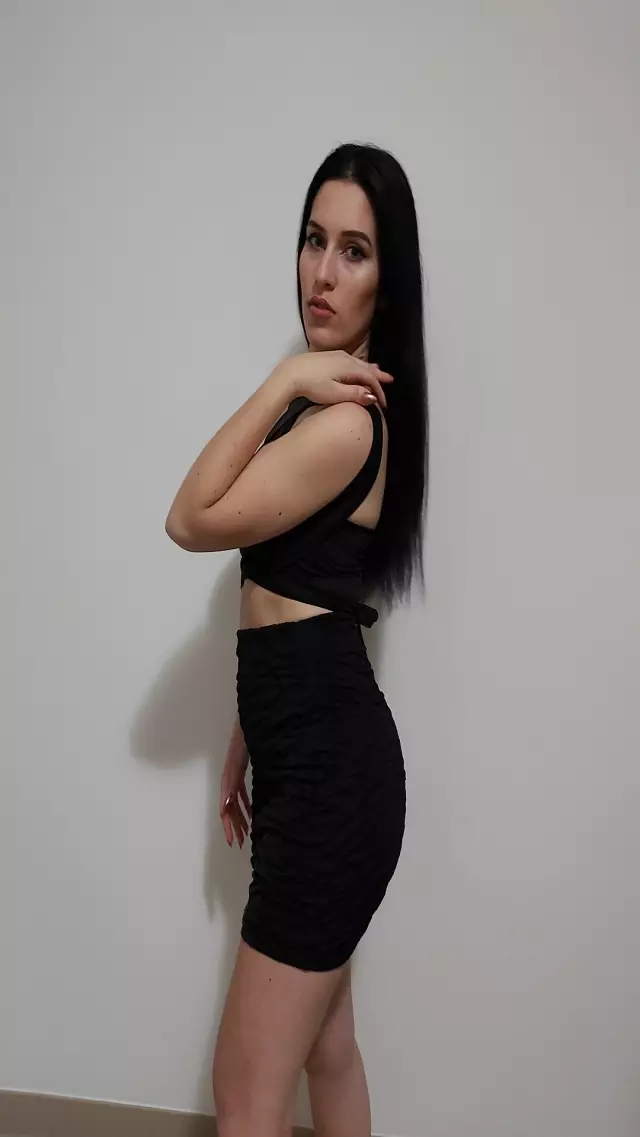 I am aviallble for outcall and incall chatsnap erica9xxx
