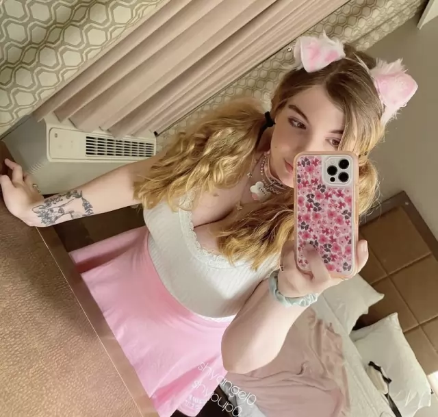 Im Available For Fun Tonight, You can contact Me with your info so we can Hookup at a Motel