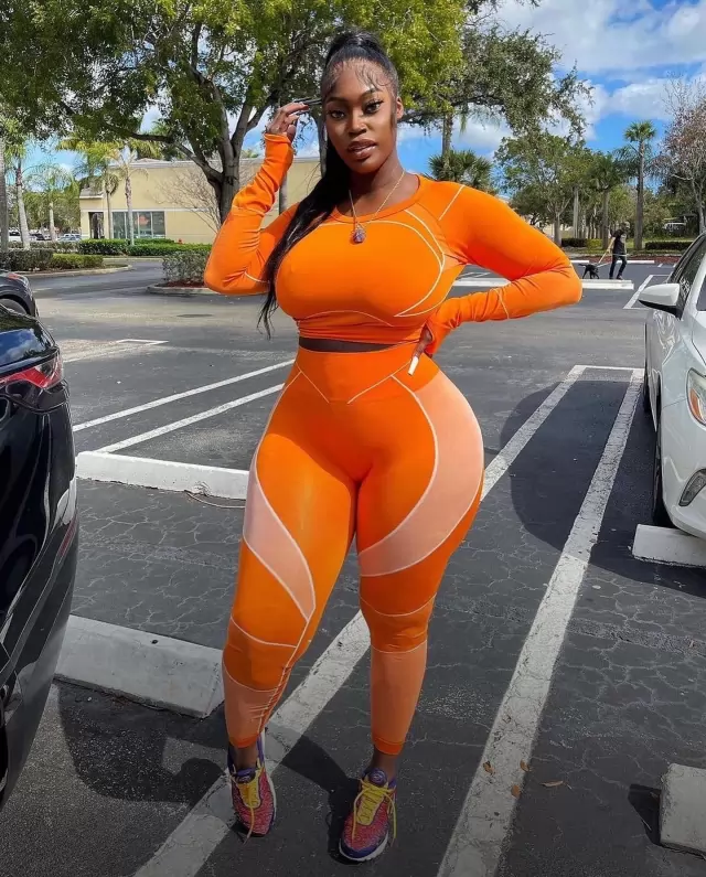 Available for hookup both incall and outcAll 