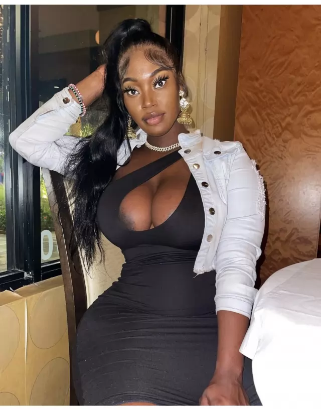 Available for hookup both incall and outcAll 