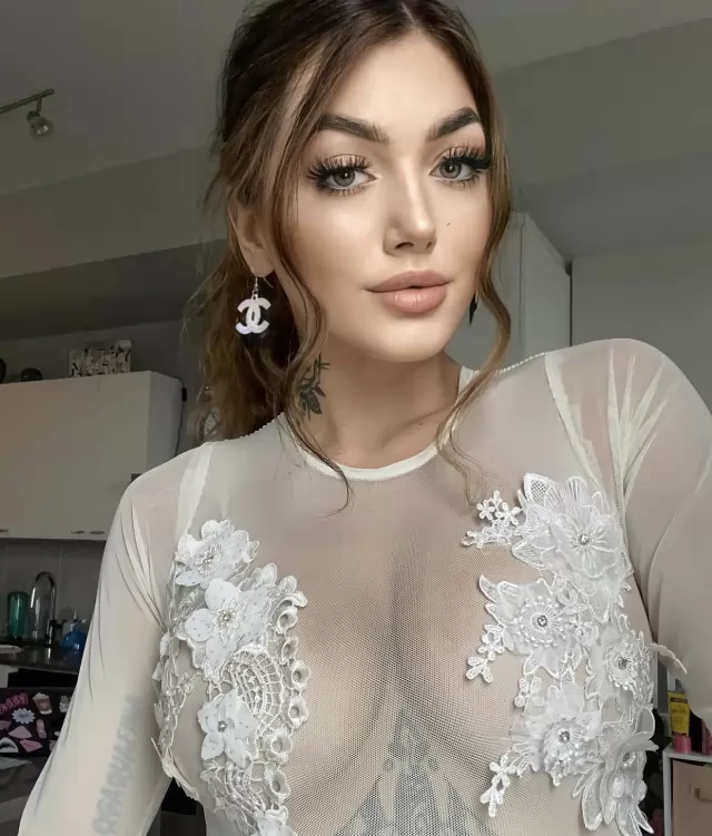 Available for hook up right now 