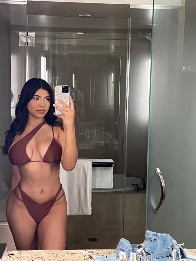 Im available for hookup 