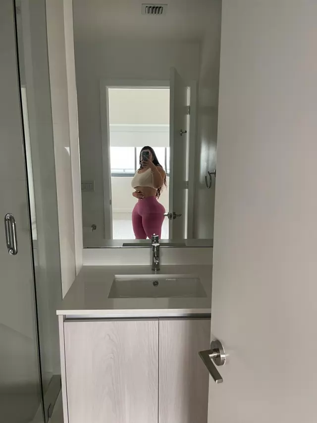 Im available for incall and outcall