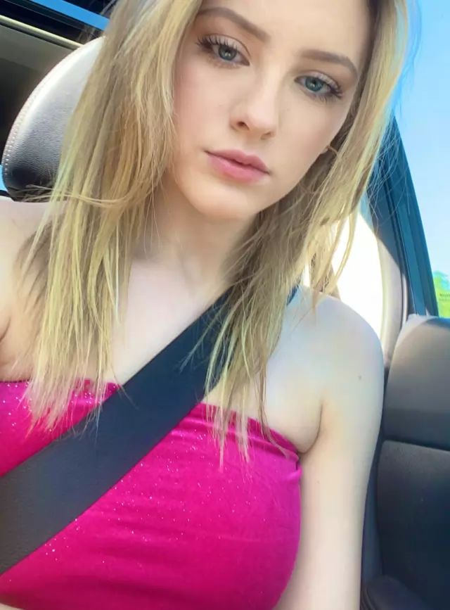 Hi there , Im Joyce , Im available for fun and NURU massage with happy ending 