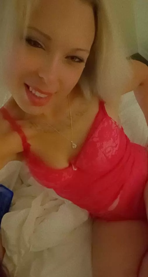 BIG JUICY LIPS FUN   PLAYFUL BABY!!