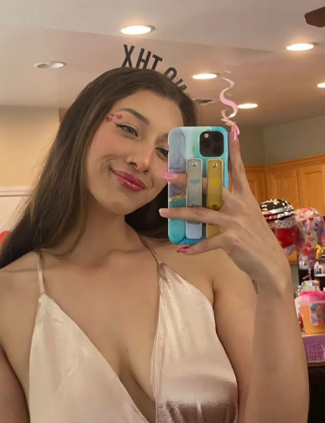 Female escort available for meetup naughty nasty freaky dirty  Text me 813 668-1904