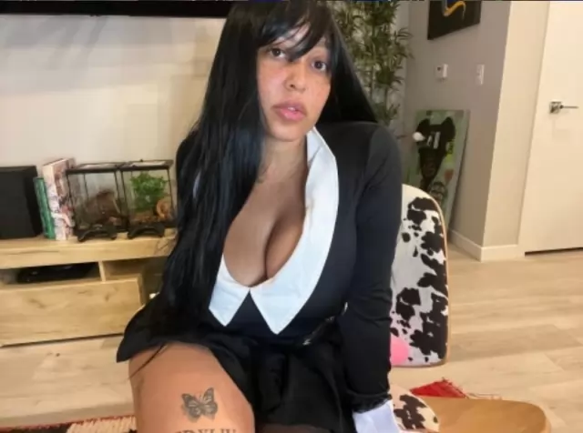 Charming Sexy Girl available to satisfy your sexual fantasies in any form