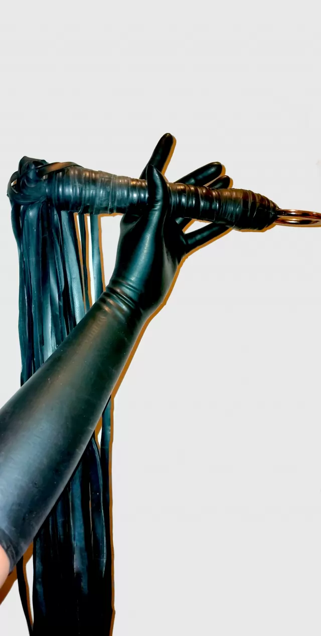 FEMDOM Accepting Obedient Subjects