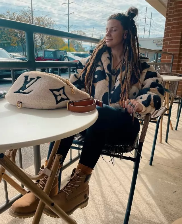 Im available for any kind of fun  