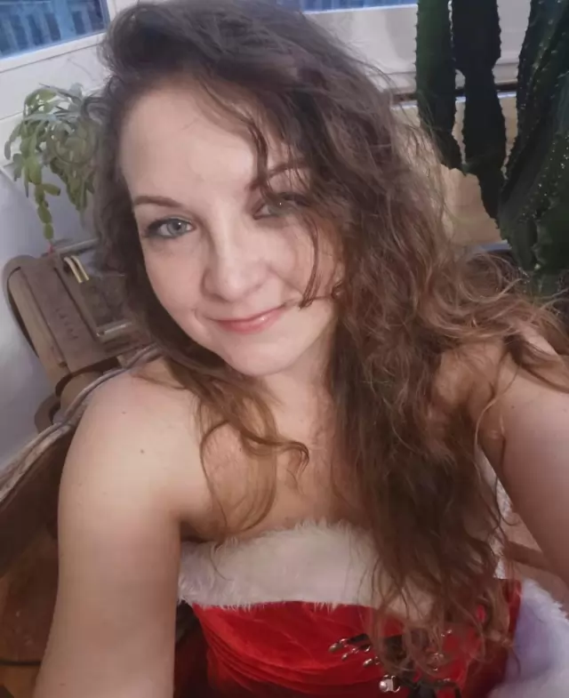 I will give you my full Handjob, Bj, Massage, Doggy, , 69, Fingering, Cum in my face  , cum in my mouth  , Kissing   , G