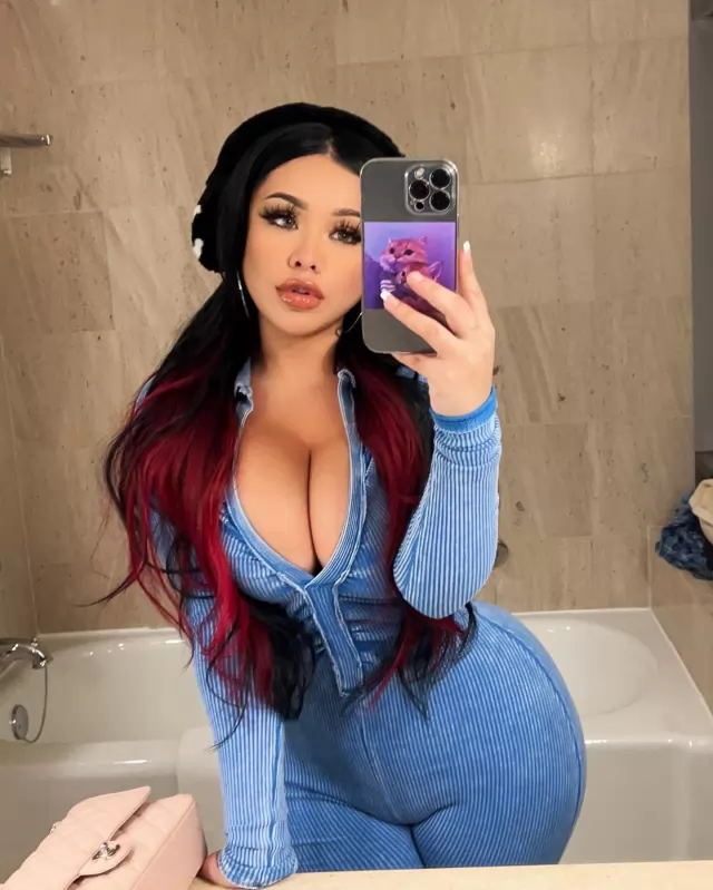 Massage with great ending 