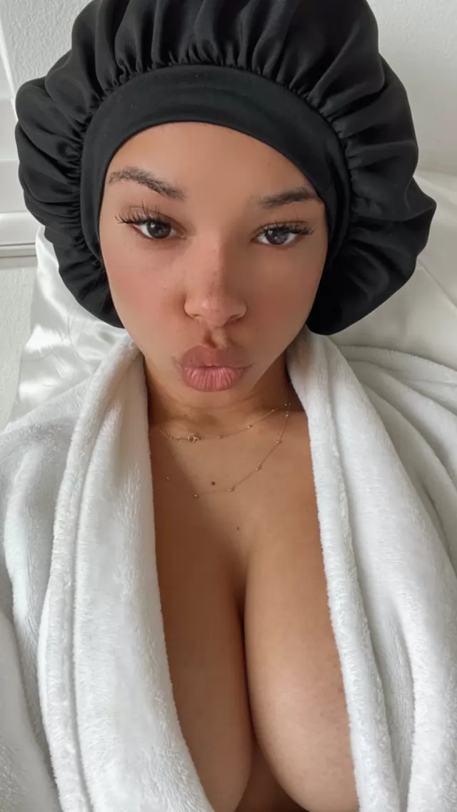 HOOKUP AND MASSAGE PRO. ana.the1st - SNAPCHAT