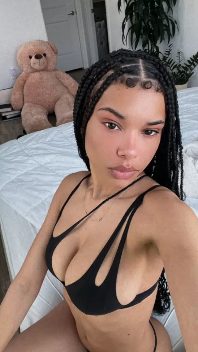 Im available for discreet hookup, and exotic massages. SNAPCHAT - ana.the1st