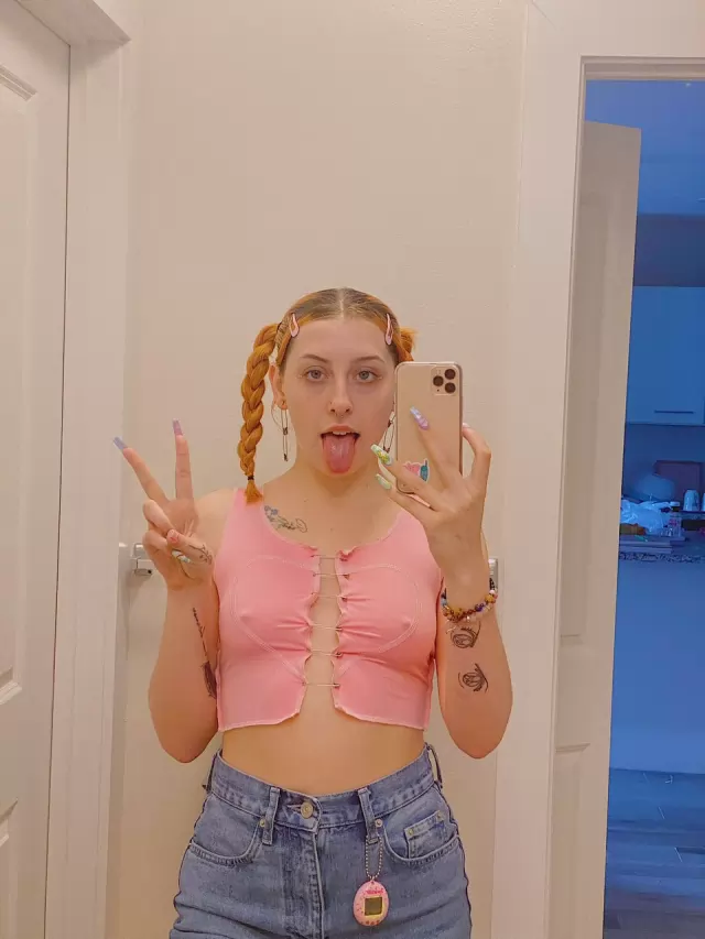 REALPRETTY WET GIRL AVAILABLE FOR FUNI TAKE CASH IN PERSON, TEXT 220215-0790