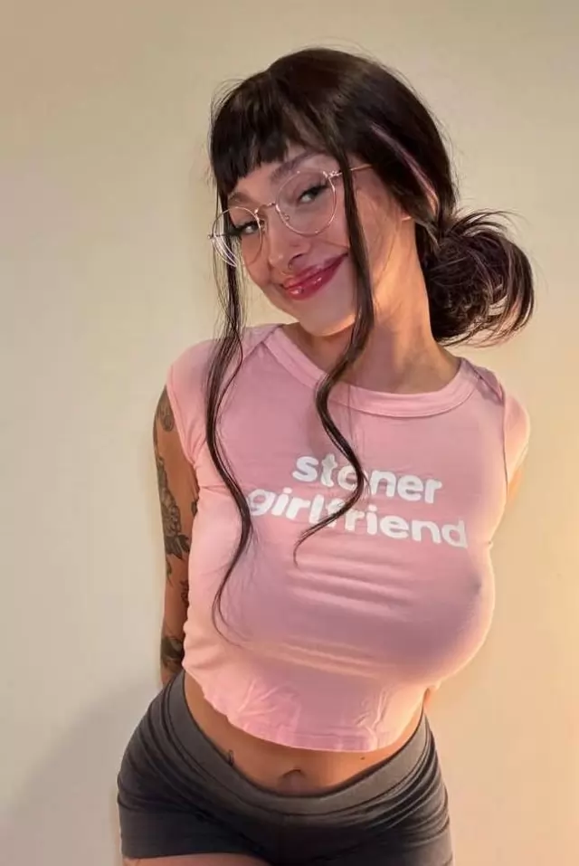 Hottest girl in town 