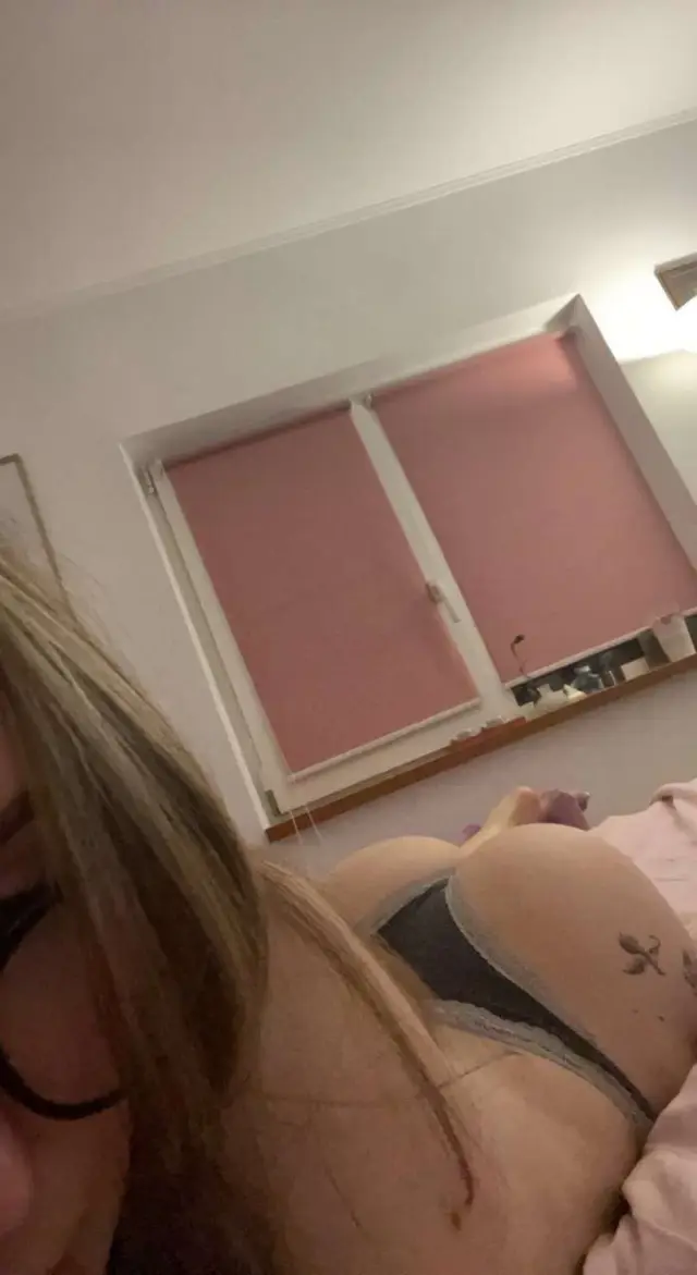 Hottest girl in town 