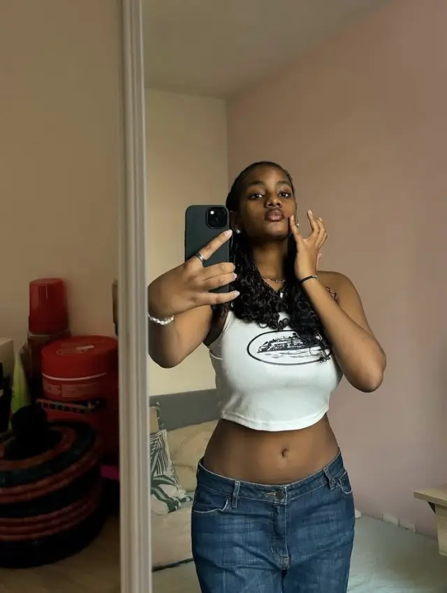 HIT ME UP FOR AN AMAZING TIME 