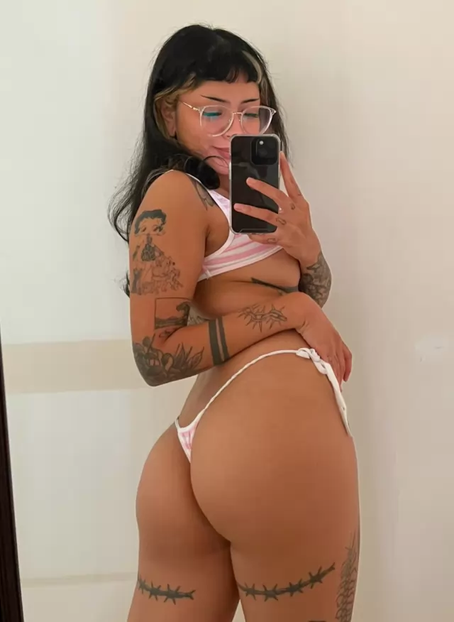 Come out to have fun with me and put your phone on DND