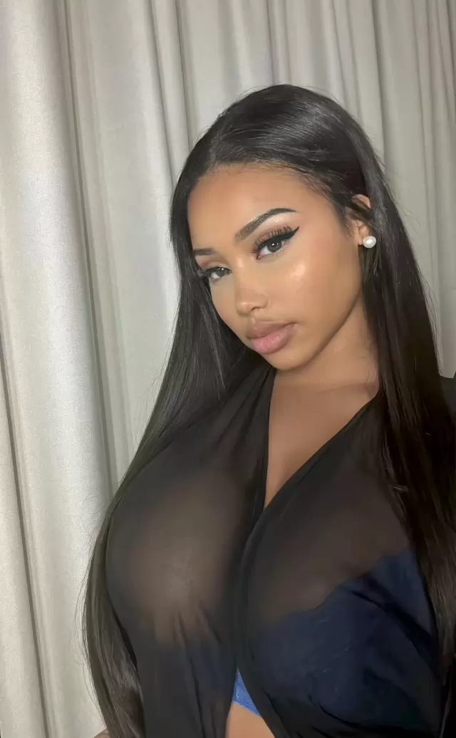 Im available for hook up text me 1 940 503 xxxx