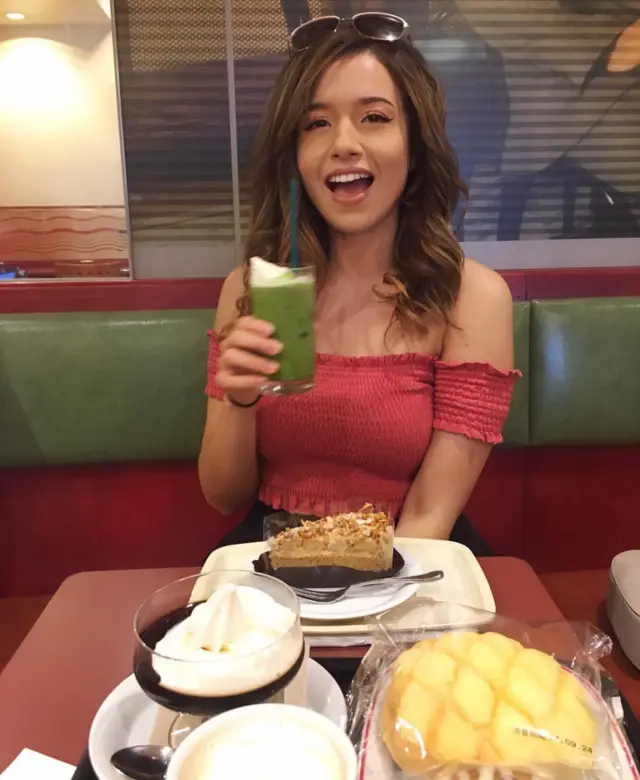 Im Available for Hookup  ONSText me if youre down for fun  or buy videos Im available day and night.Im available for inc