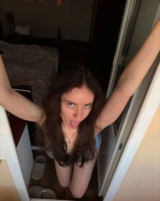 Available for 247 sex  massage. Trust me i can verify if you want.deep sex, deep throat bbj and some nice time.