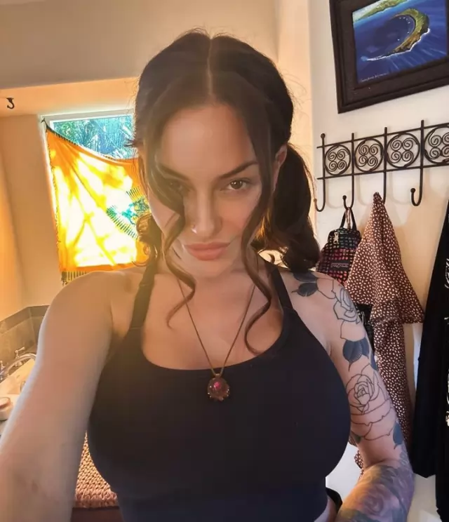 phone number- 16029105096 Are you stressed and need Some hot reliever? Im a horny mature girl, I love squirting I Wanna 