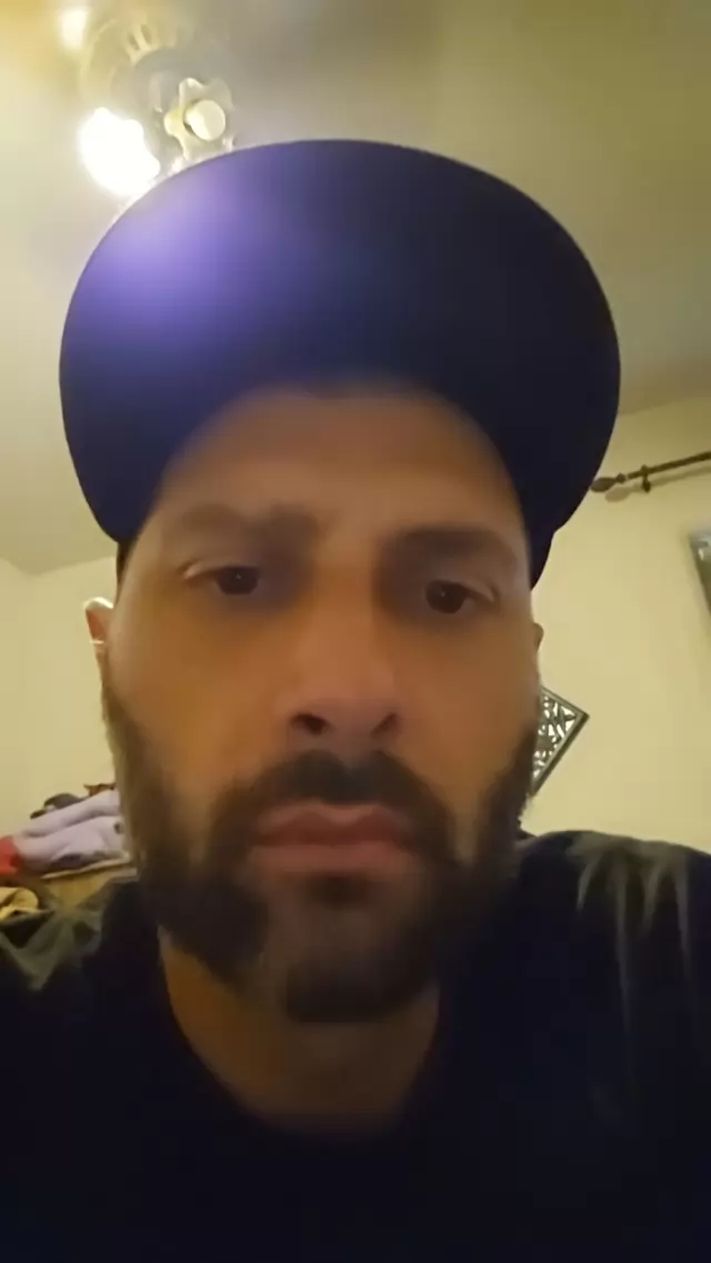 Looking for submissive female for the night