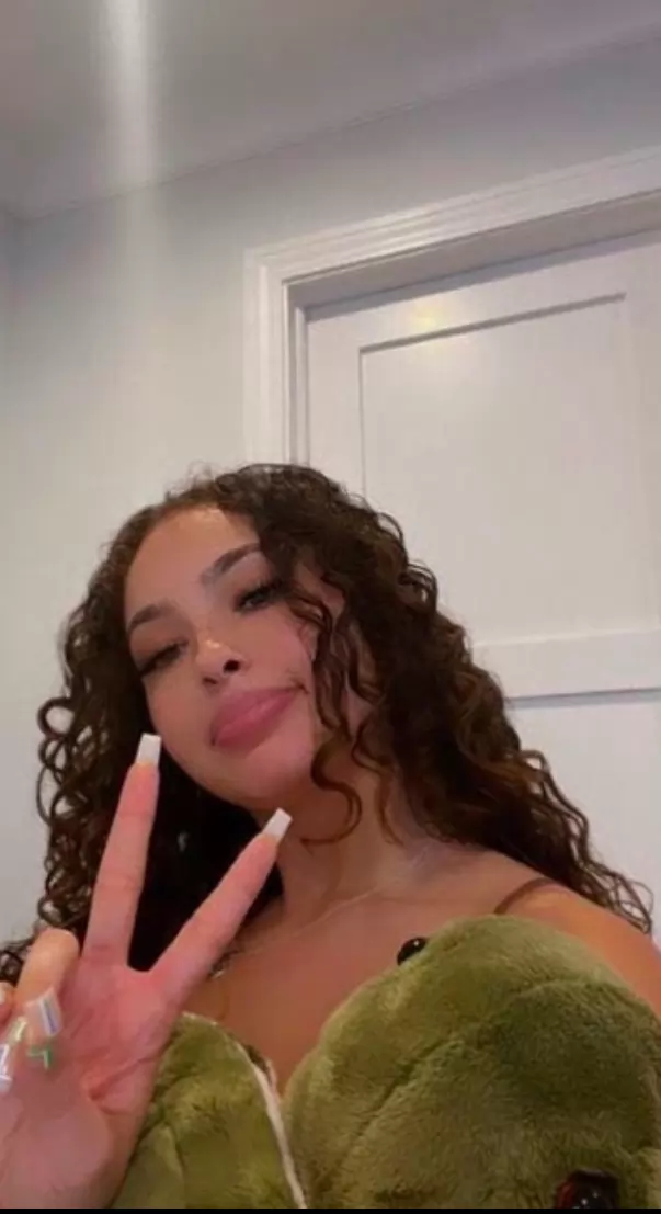 Lets create memories together 