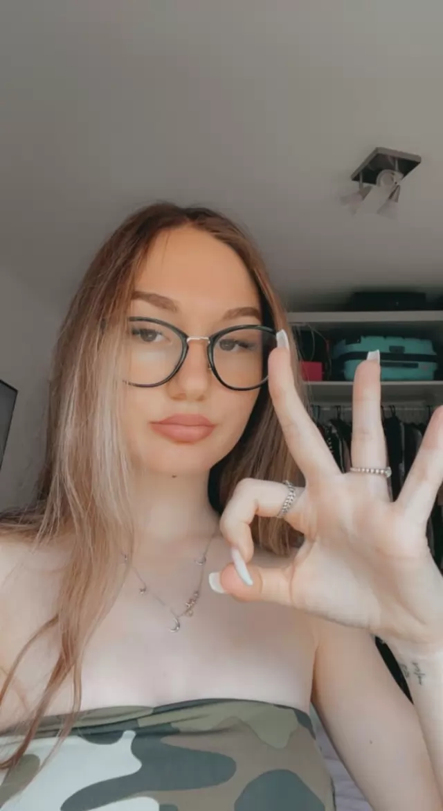 BestHottest in town juicy sexyErotic Hey guys its Rachel? Im available now and to have some fun