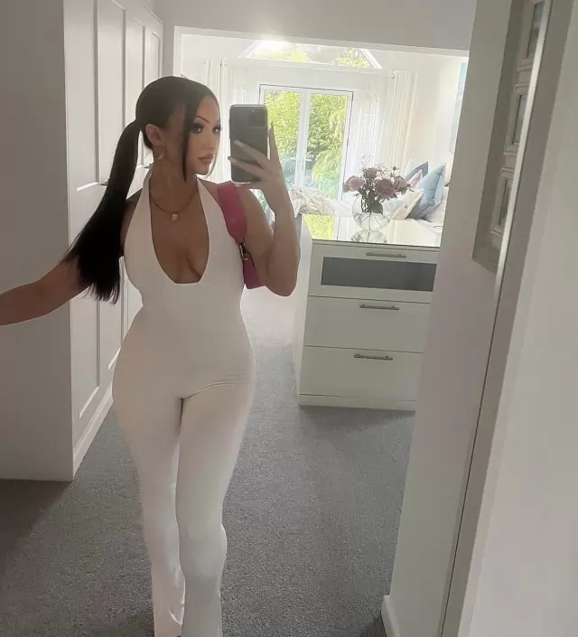 BestHottest in town juicy sexyErotic Hey guys its Sharon? Im available now and to have some fun!! And make you have the 