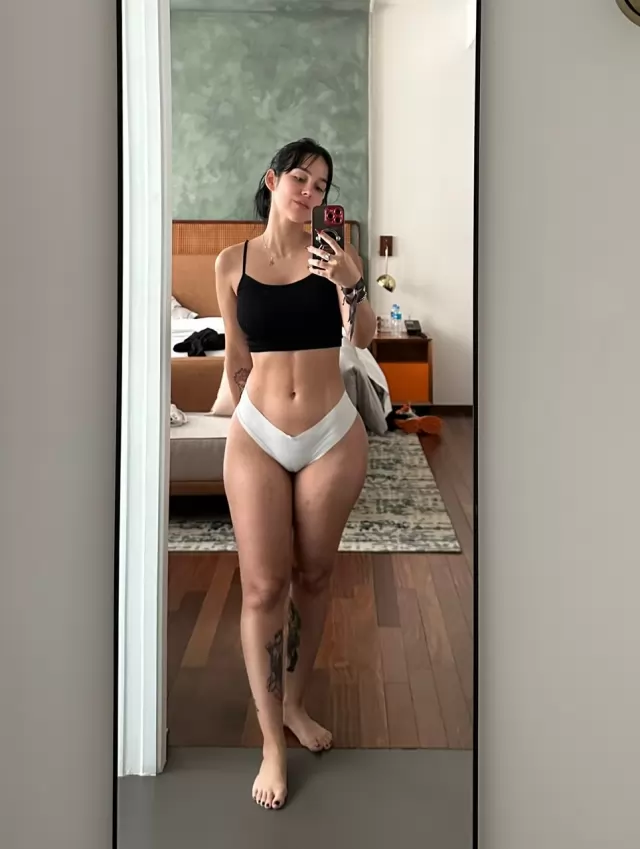 I AM AVAILABLE FOR CAR BANG, BLOWJOB, 69, Cowgirl, Missionary and all types of fun. I DO NOT ACCEPT CASH PLEASE Text me