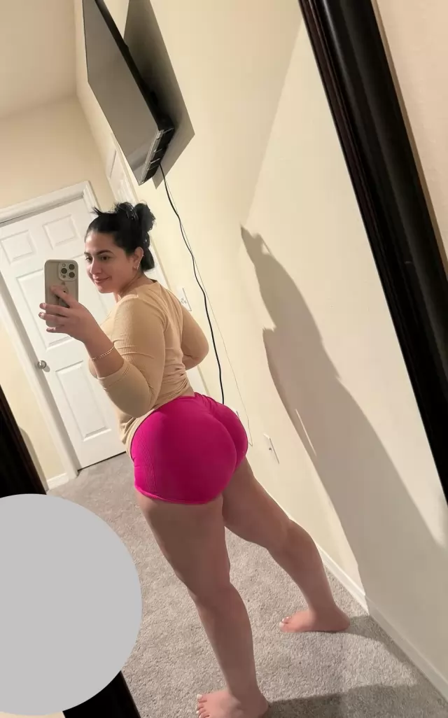 Im available for incall and outcall, Im fun to be with and Im gonna play with you so good 