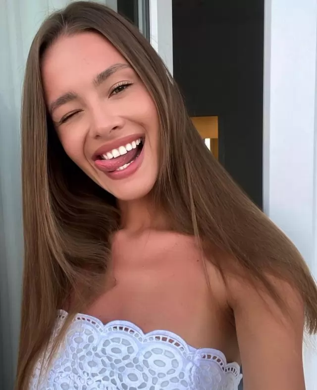 Im down for some discreet sex fun and may be more.