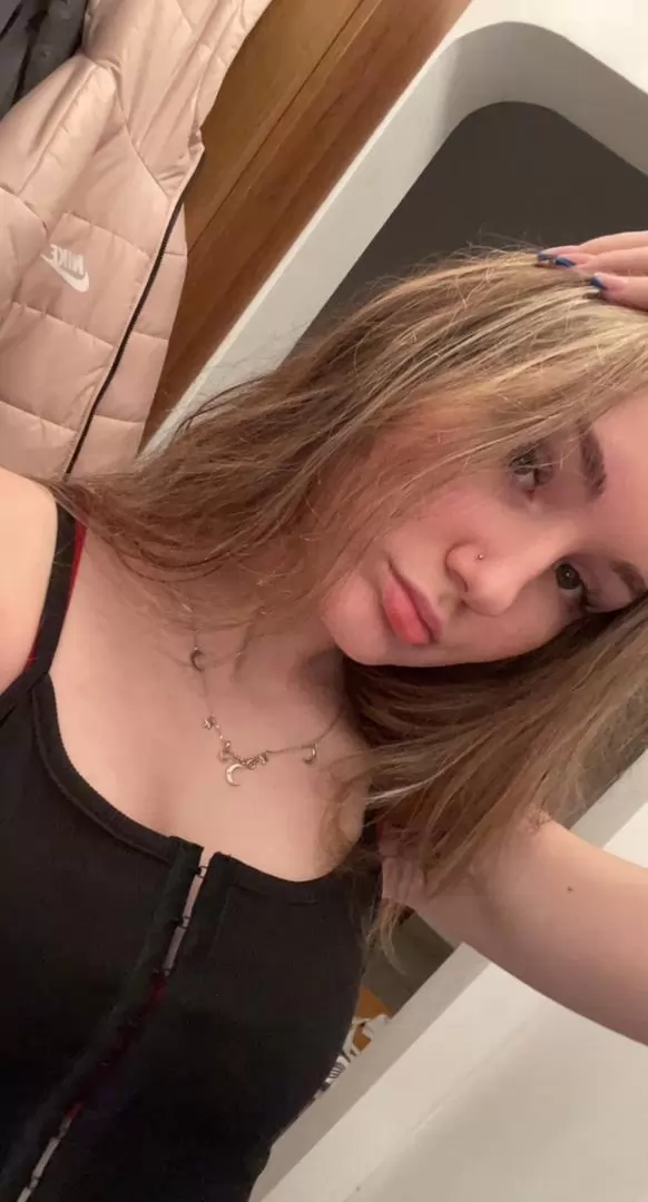 Dive into your word of ultimate Fun and mind blowing service and choose from a variety of expect fun treatments. 