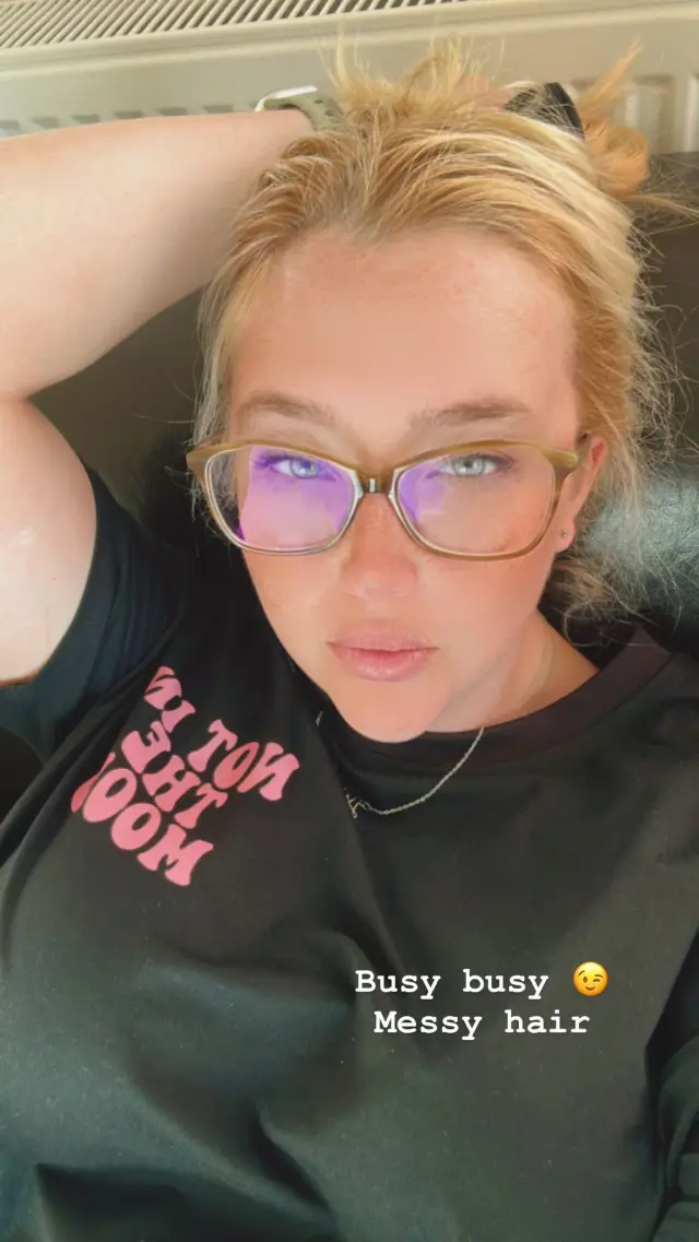 Hottest girl in town 