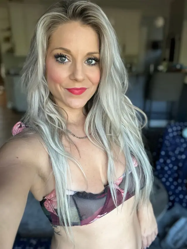 Im Alisha your perfect companion 