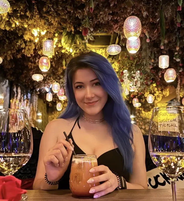 Heres my number.1409 352-7784 TelegramMarshalll890