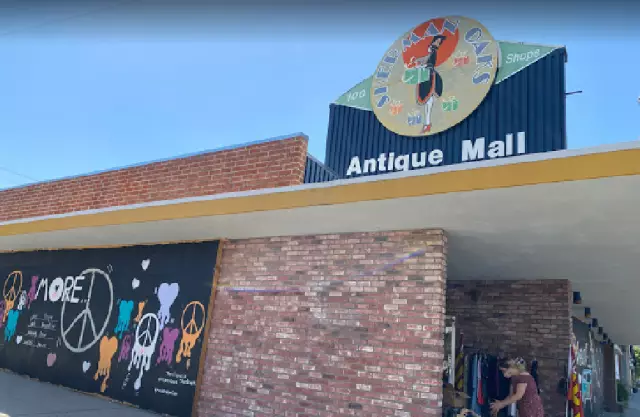 Sherman Oaks Antique Mall