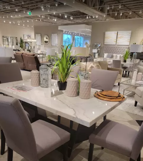 CITY Furniture Millenia  Outlet