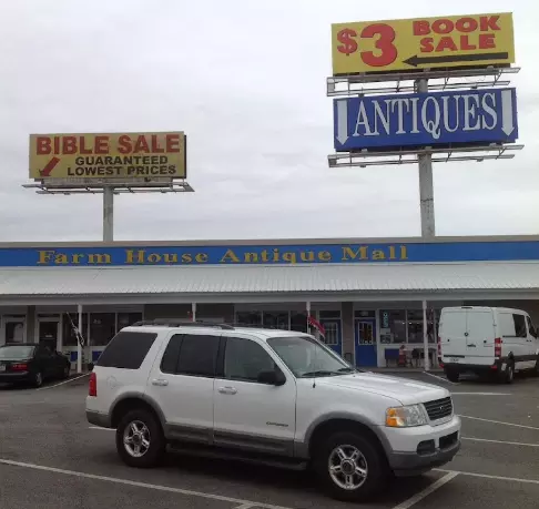 Farmhouse Antique Mall